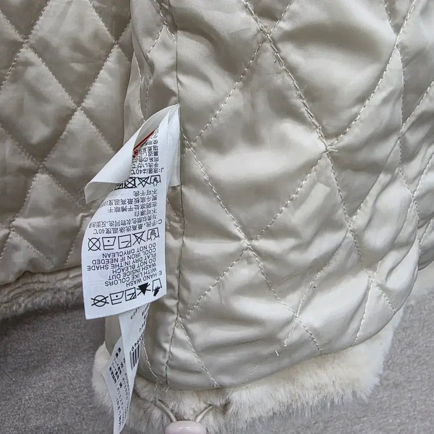 [BUNJANG] GUESS Faux Fur Hooded Zip-Up Jacket / 게스(GUESS) 퍼 후드 집업 자켓