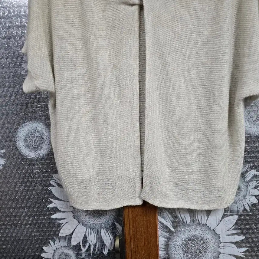 [SOLD OUT] 일본수입 앞트임 가디건스타일M