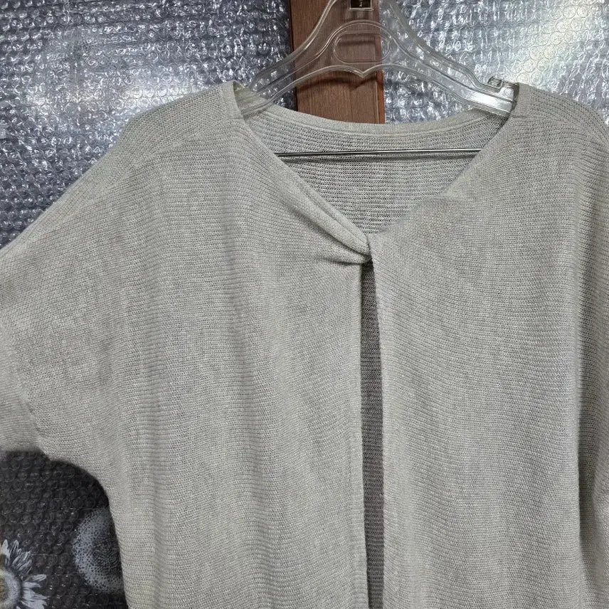[SOLD OUT] 일본수입 앞트임 가디건스타일M