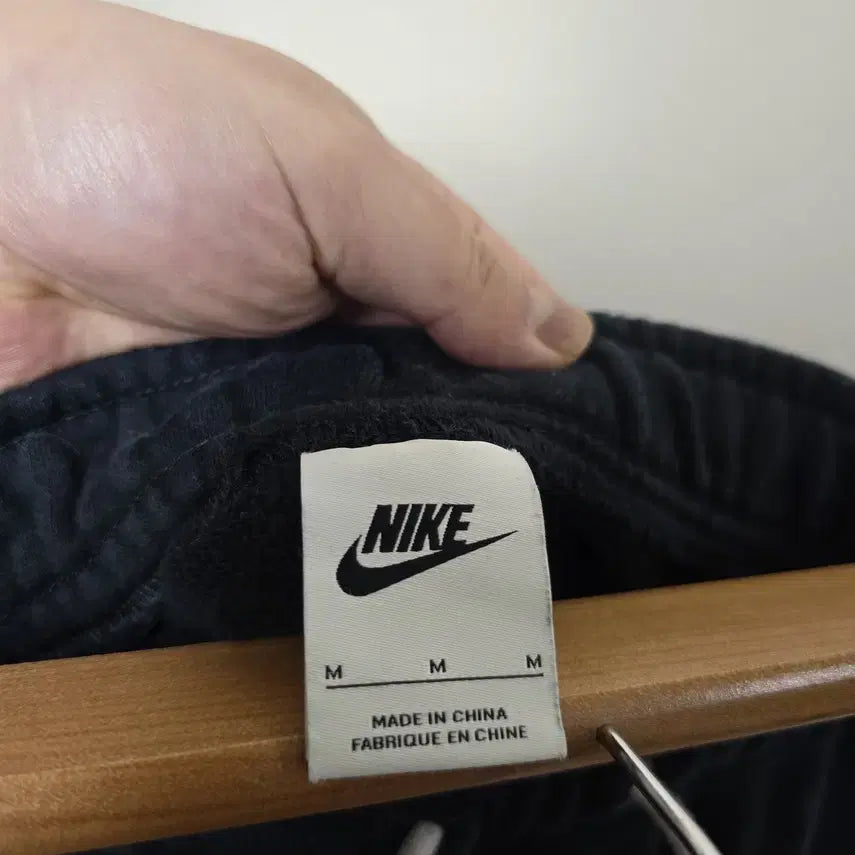 [SOLD OUT] [NIKE] 남성 빅스우시 스웨트 조거팬츠 USA M