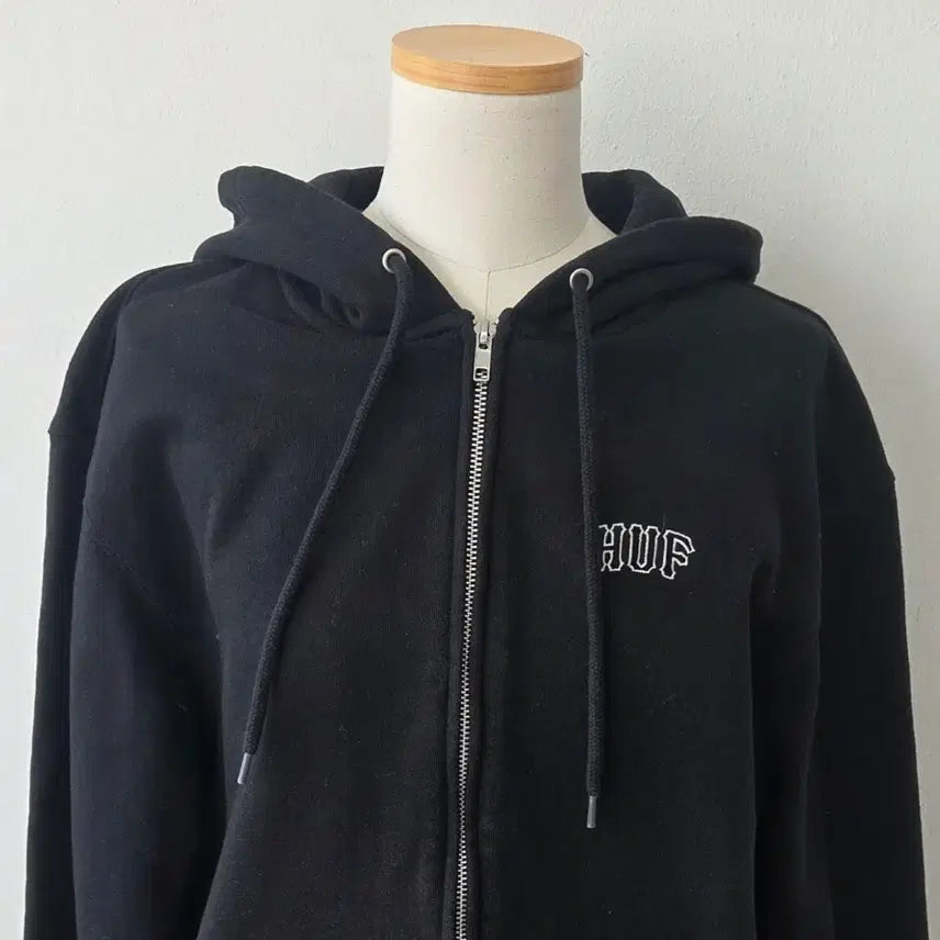 [BUNJANG] HUF Black Hooded Zip-up Jacket / 빈티지 만원샵 HUF 블랙 후드 집업