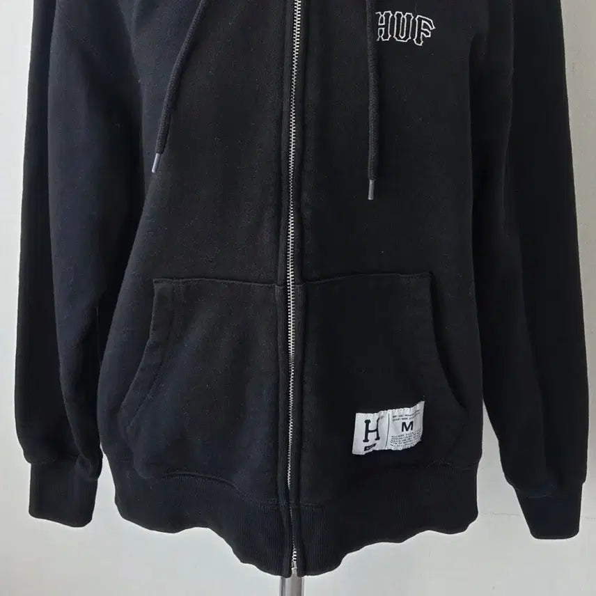 [BUNJANG] HUF Black Hooded Zip-up Jacket / 빈티지 만원샵 HUF 블랙 후드 집업