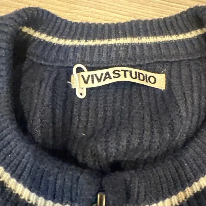 [BUNJANG] VIVASTUDIO Knit Zip-up Navy M / 비바스튜디오 니트 집업 네이비 M