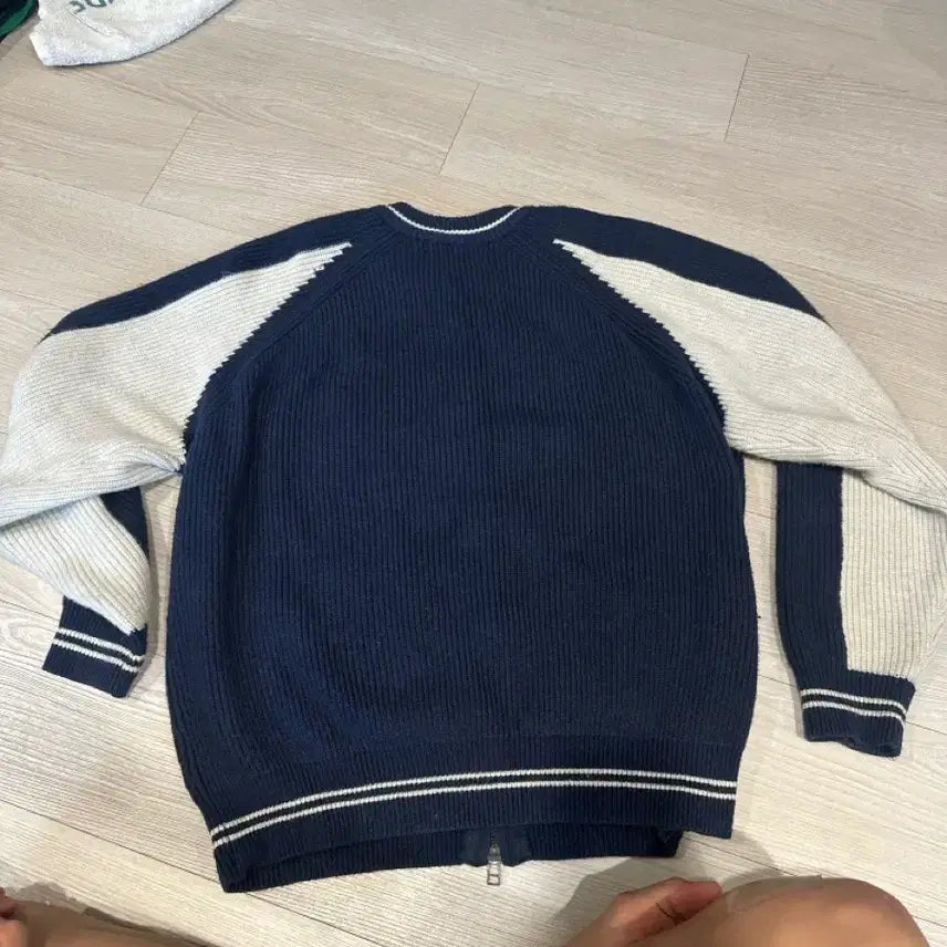 [BUNJANG] VIVASTUDIO Knit Zip-up Navy M / 비바스튜디오 니트 집업 네이비 M