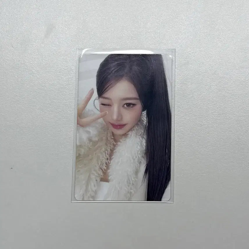 [BUNJANG] IVE Wonyoung Re:Vive Digipack Photocard / 아이브 원영 리바이브 디지팩 앨범 포카