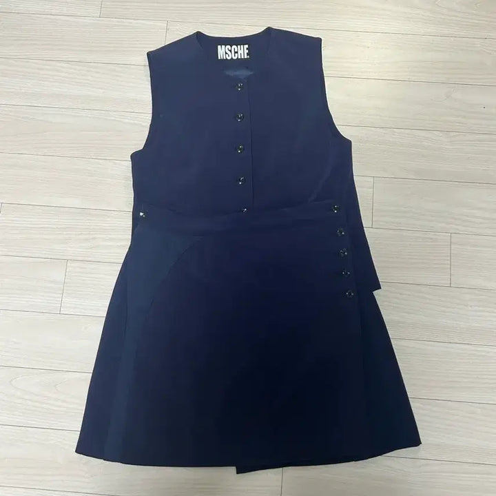 [BUNJANG] Mischief Missed Call Out Uniform Set / (미노이 착용) 미스치프 콜아웃 유니폼 세트
