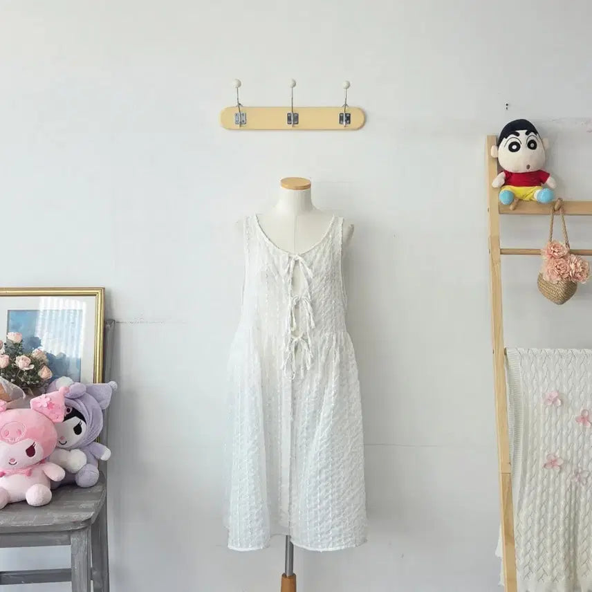 [SOLD OUT] 빈티지 만원샵 화이트 러블리 롱 뷔스티에