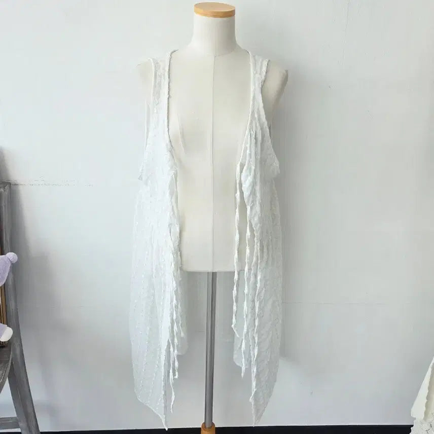 [SOLD OUT] 빈티지 만원샵 화이트 러블리 롱 뷔스티에