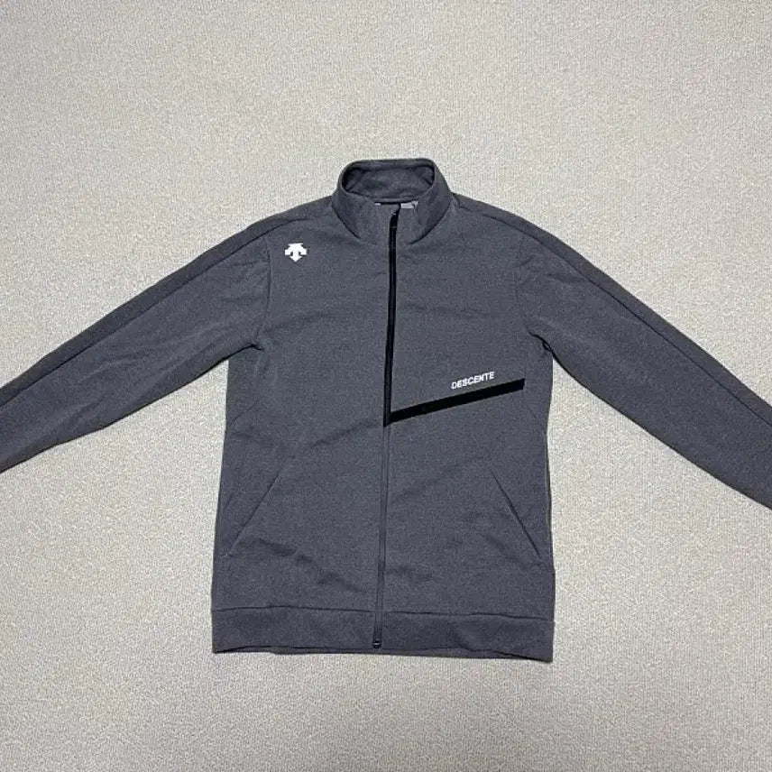 [BUNJANG] Descente Men&