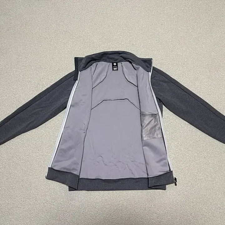 [BUNJANG] Descente Men&