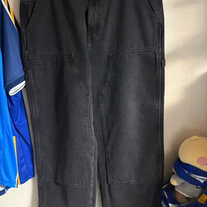 [BUNJANG] Musinsa Standard Denim Wide Double Knee Carpenter Pants Washed Black / 무신사스탠다드 데님 와이드 더블 니 카펜터 팬츠 워시드블랙 38