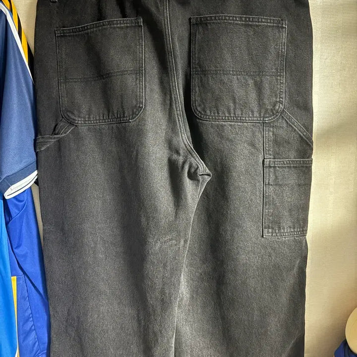 [BUNJANG] Musinsa Standard Denim Wide Double Knee Carpenter Pants Washed Black / 무신사스탠다드 데님 와이드 더블 니 카펜터 팬츠 워시드블랙 38