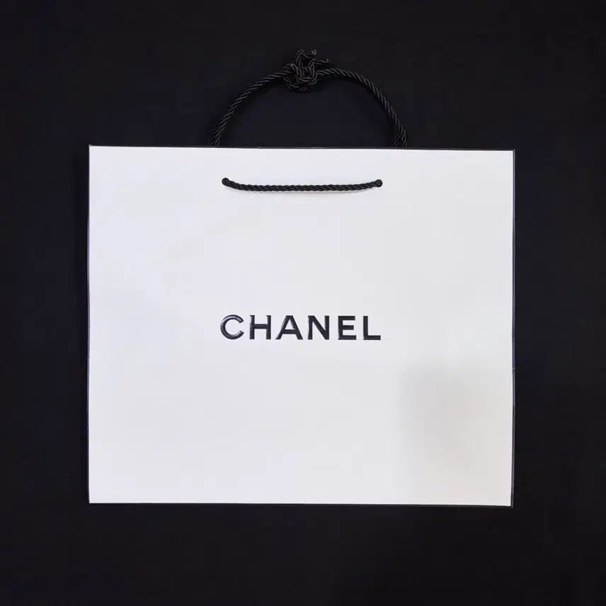 [BUNJANG] Chanel Shopping Bag / [백화점정품]샤넬 쇼핑백,샤넬 지갑,샤넬 가방,샤넬 립스틱,샤넬