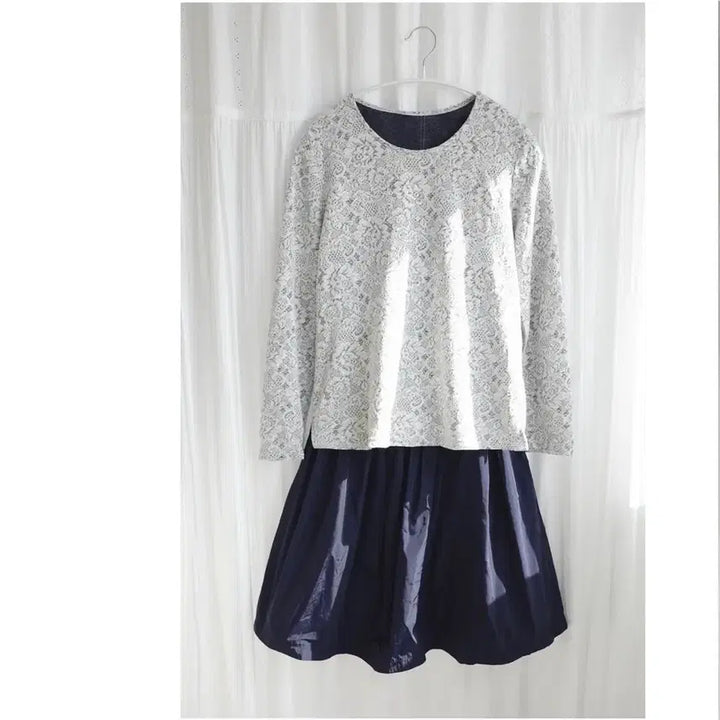 [BUNJANG] Floral Lace Pattern Long Sleeve Top / 플라워 레이스 패턴 롱슬리브
