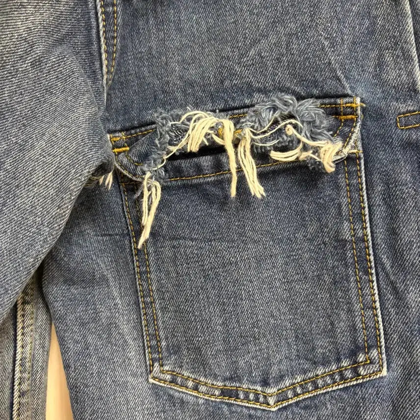 [BUNJANG] Maison Margiela Distressed Denim Jacket / 메종마르지엘라 디스트로이드 데님자켓