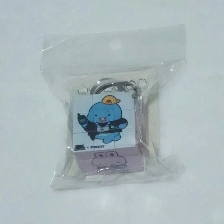 [SOLD OUT] 잠뜰 미수반 픽셀리 전시회 구매특전 큐브키링