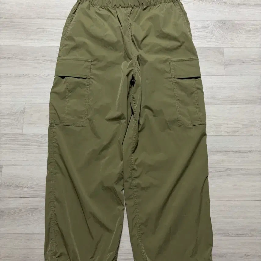 [BUNJANG] Fresh Service Dry Typewriter Utility Cargo Pants Khaki / 프레쉬서비스 드라이 타입라이터 유틸리티 카고 팬츠 카키 판매