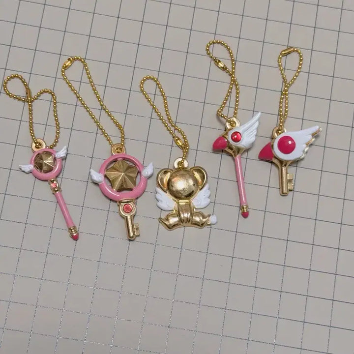 [BUNJANG] Cardcaptor Sakura Diecast Charm Gacha Keyring / 카드캡터 사쿠라 다이캐스트 챰 가챠 키링 체리