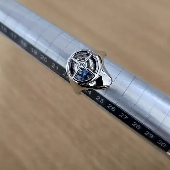 [BUNJANG] Sterling 925 Silver Stone Moving Ring / 스털링 925 실버 순은 스톤 무빙 반지 링 해외편집샵 50만원대