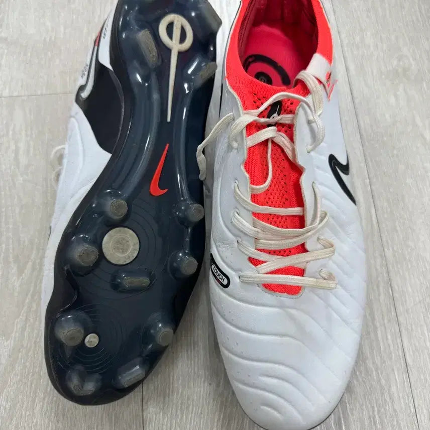 [SOLD OUT] 나이키 티엠포 레전드10 엘리트 fg 280 축구화 280