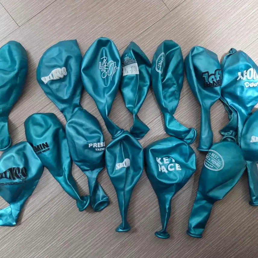[SOLD OUT] 샤이니 슬로건 빅타올 공방 콘서트 풍선 일괄 SHINee