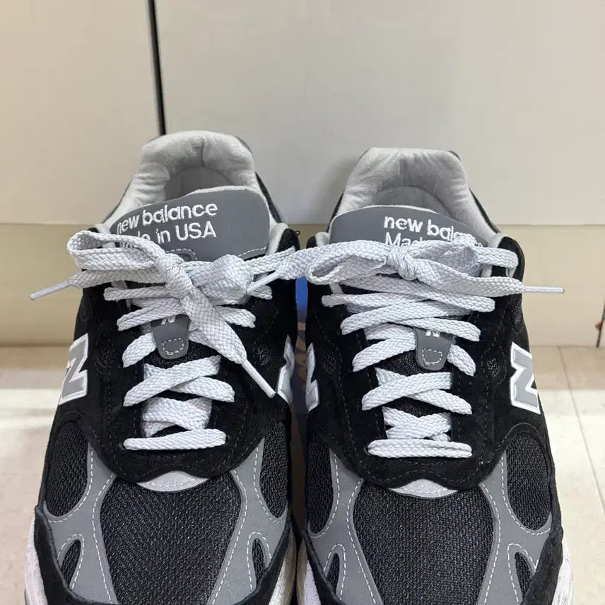 [SOLD OUT] 뉴발란스 993 블랙 275 2E