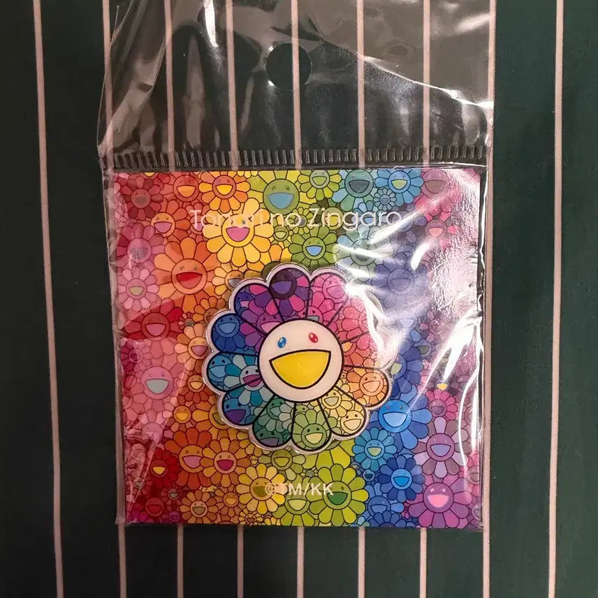 [SOLD OUT] 카이카이키키 플라워 메탈 핀뱃지