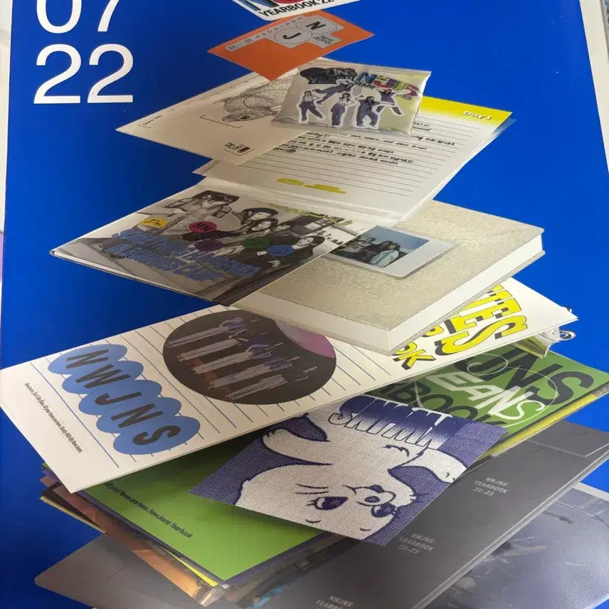 [BUNJANG] NewJeans Yearbook Album / 뉴진스 이어북