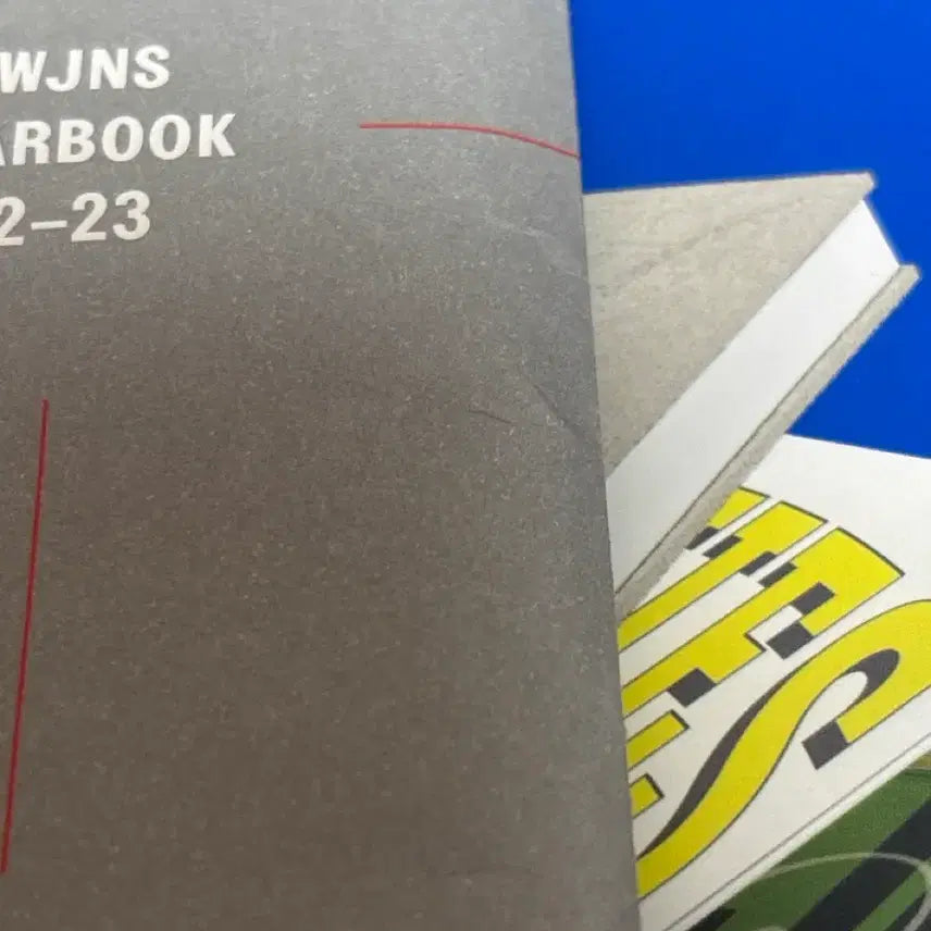 [BUNJANG] NewJeans Yearbook Album / 뉴진스 이어북