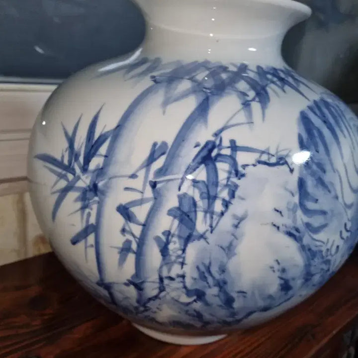 [BUNJANG] Seojung Hwan Celadon Painting Tiger Vase / 도자기(석양 서중환)