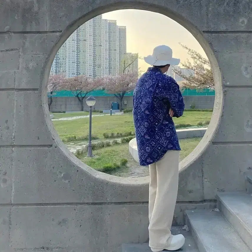 [BUNJANG] G.F.N Deep Navy Bandana Paisley Shirt / G.F.N 딥네이비 반다나 페이즐리 셔츠
