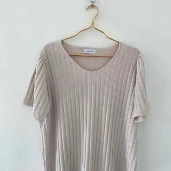 [BUNJANG] Delivvy Big Size Light Beige Short Sleeve T-Shirt (New) / 델리비 빅사이즈 연베이지 반팔티 (새옷/88-100사이즈)