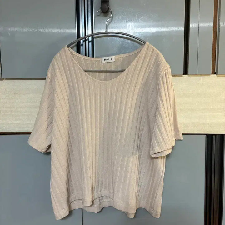[BUNJANG] Delivvy Big Size Light Beige Short Sleeve T-Shirt (New) / 델리비 빅사이즈 연베이지 반팔티 (새옷/88-100사이즈)