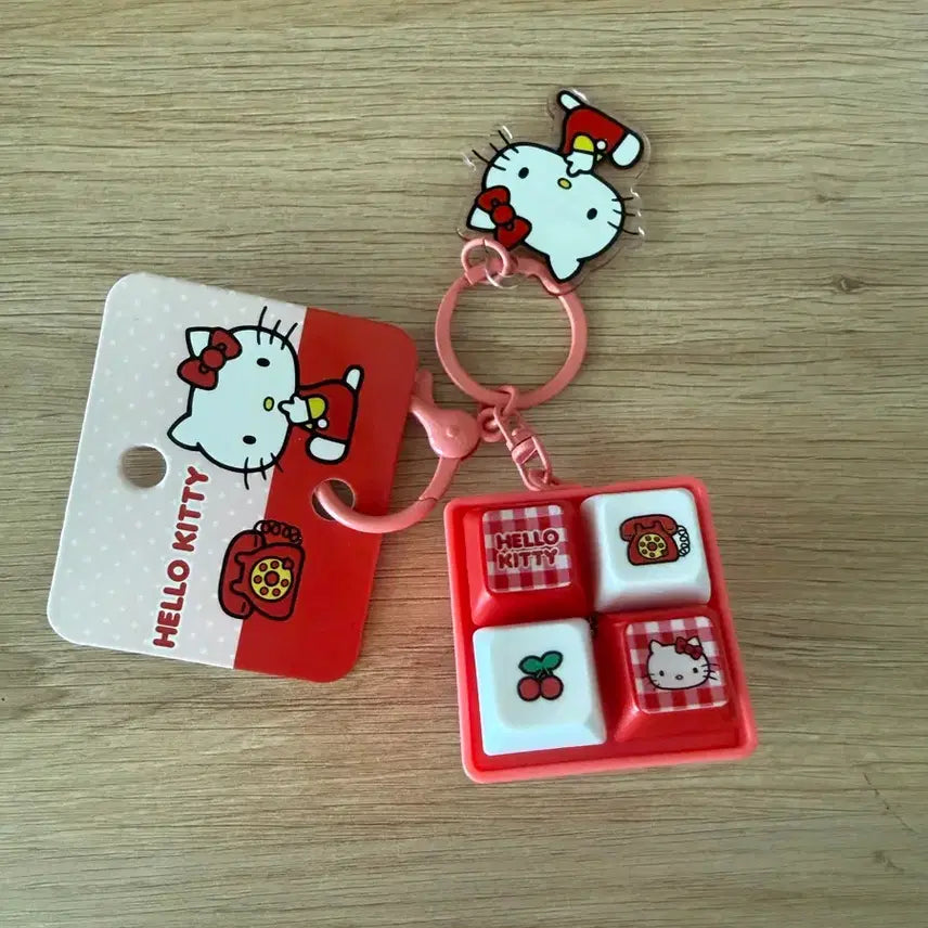 [BUNJANG] Hello Kitty Keycap Keychain / 헬로키티 키캡 키링