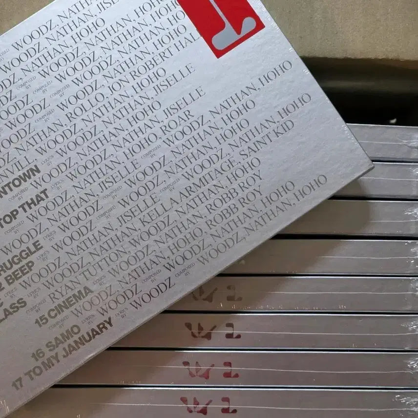 [BUNJANG] WOODZ Archive-01 Sealed Album / 우즈 WOODZ Archive-01 미개봉 앨범