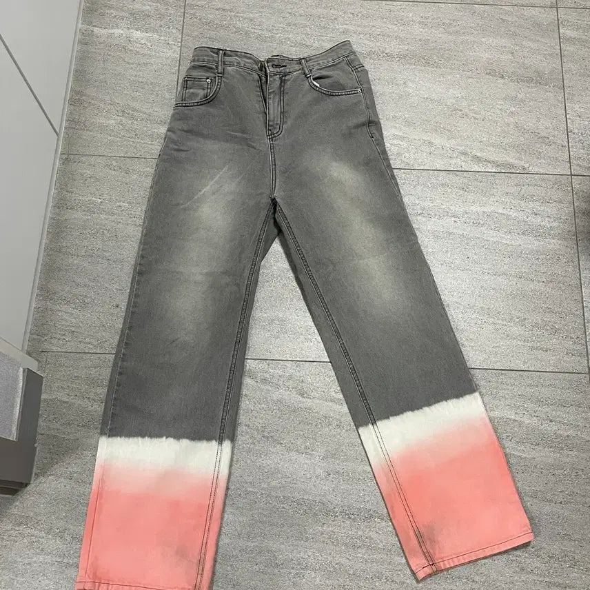 [BUNJANG] Gradient Jeans / 그라데이션 청바지
