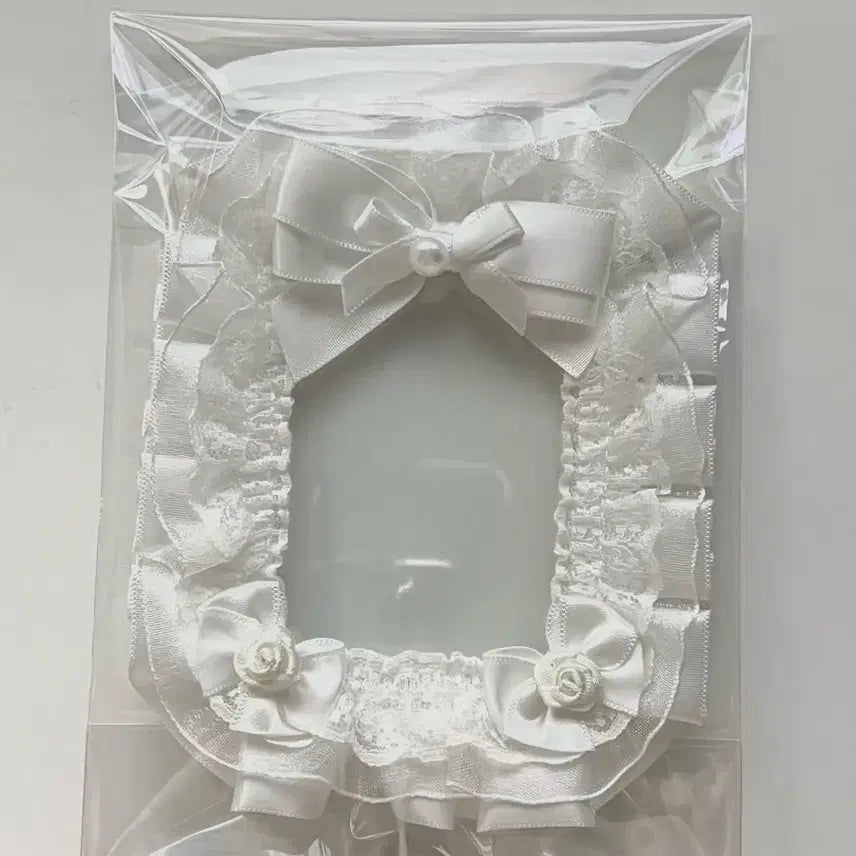 [SOLD OUT] 레이스 리본 화이트 탑꾸