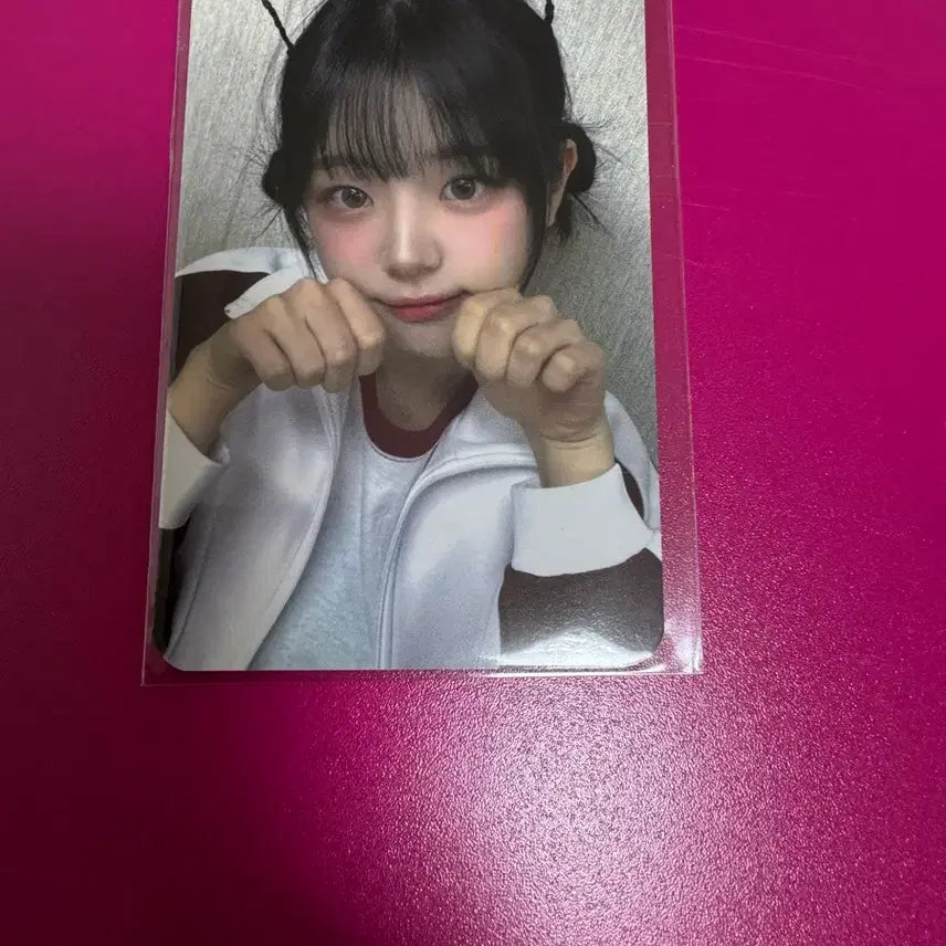 [SOLD OUT] QWER 쵸단 케이팝스토어 대면 특전 포카 미공포
