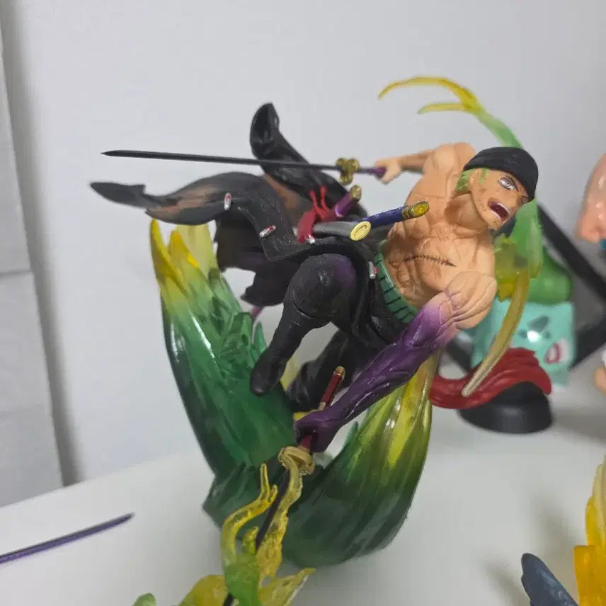 [BUNJANG] One Piece Roronoa Zoro Figure / 원피스 롤로노아 조로 피규어