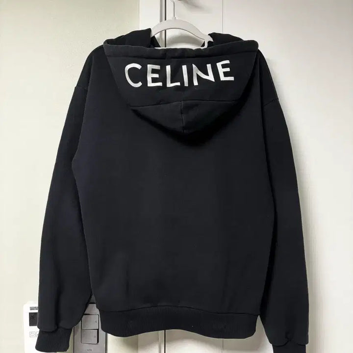 [SOLD OUT] [정품] 셀린느 백로고 후드집업 블랙 S사이즈