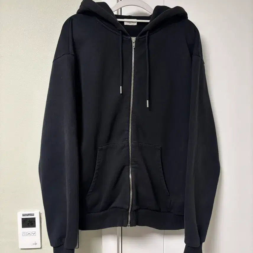 [SOLD OUT] [정품] 셀린느 백로고 후드집업 블랙 S사이즈