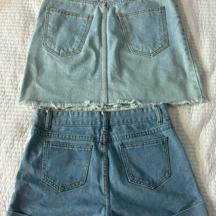 [BUNJANG] Light Wash Denim Roll-up Shorts M Size / 롤업 청반바지, 연청치마 M사이즈