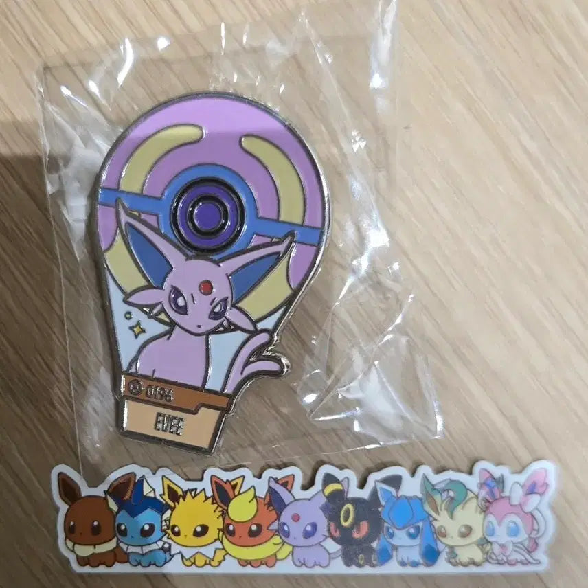 [BUNJANG] Lotte World Pokemon Eevee Balloon Badge / 롯데월드 포켓몬 뱃지 풍선 이브이 에브이