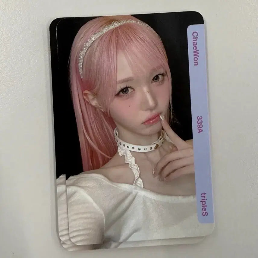 [BUNJANG] tripleS Chaewon Concert Object BB339 / 트리플에스 채원 콘서트 오브젝트 BB339