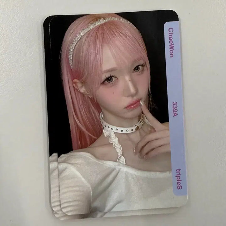 [BUNJANG] tripleS Chaewon Concert Object BB339 / 트리플에스 채원 콘서트 오브젝트 BB339