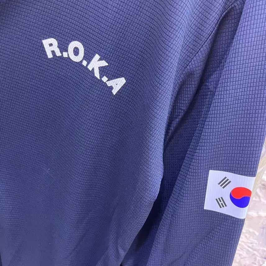 [BUNJANG] ROKA Long Sleeve T-shirts Bundle Set / ROKA 긴팔티셔츠 새상품 2장일괄