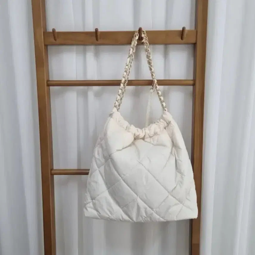 [BUNJANG] Quilted Big Shopper Bag / (새상품) 빅백 쇼퍼백 퀄팅 보부상 대학생가방