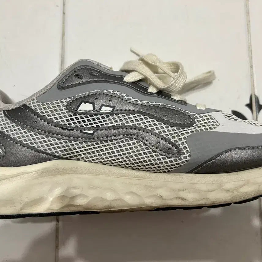 [BUNJANG] New Balance Arishi v4 260 Running Shoes / 뉴발란스 아리쉬v4 260