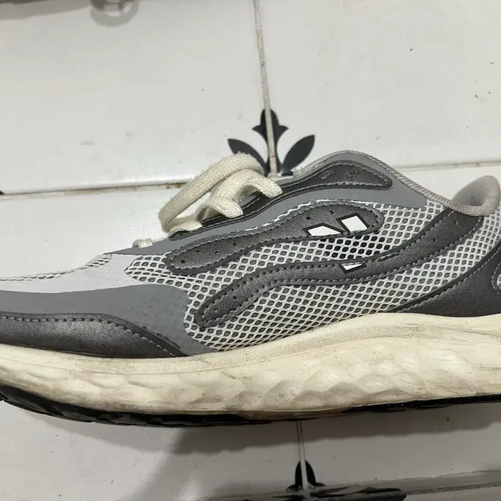 [BUNJANG] New Balance Arishi v4 260 Running Shoes / 뉴발란스 아리쉬v4 260