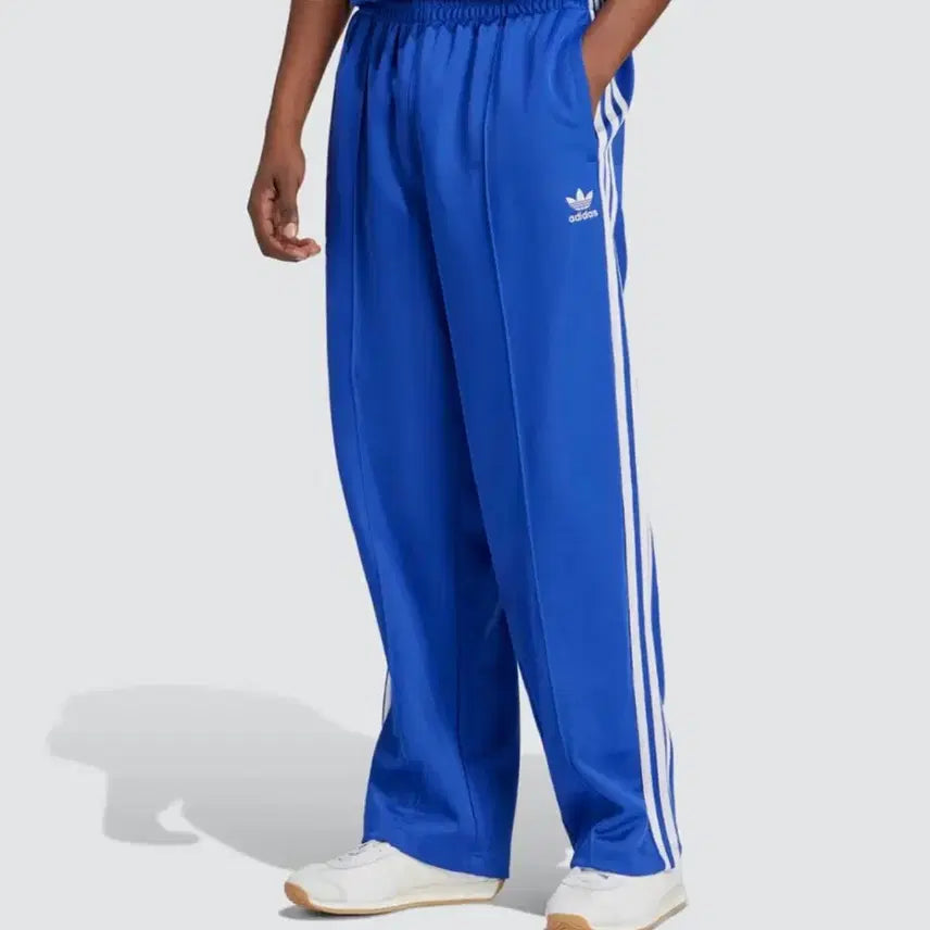 [BUNJANG] Adidas Firebird Track Pants (Blue) / 아디다스 배기 핏 파이어버드 트랙 팬츠 (블루)